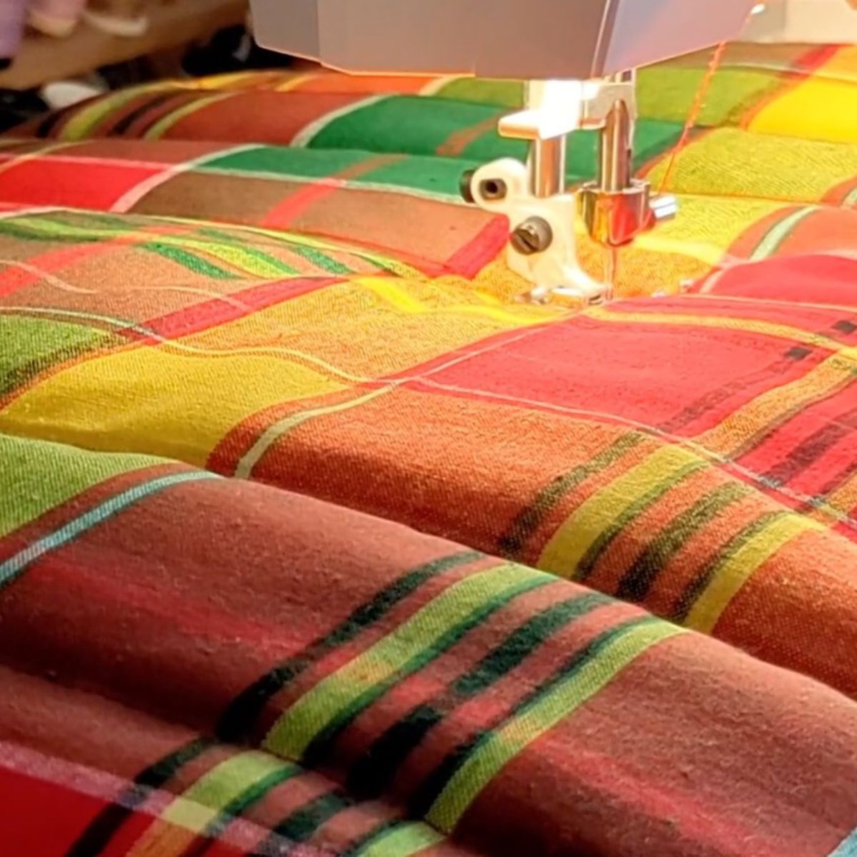 Matelassage en cours du Ti'Posé jaune / madras